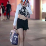 不会穿衣服的女生,不会穿衣服女生的蜕变之路